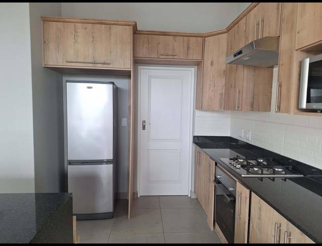 3 BEDROOM HOUSE FOR SALE IN HARTENBOS HEUWELS